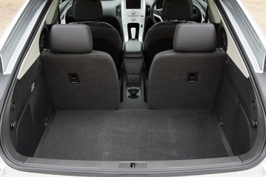  Holden Volt 2013 года  (фото 35 из 87)